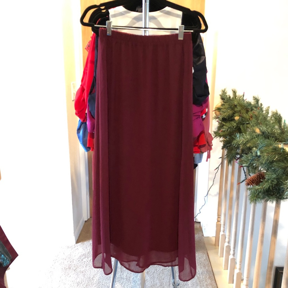 Garnet maxi skirt